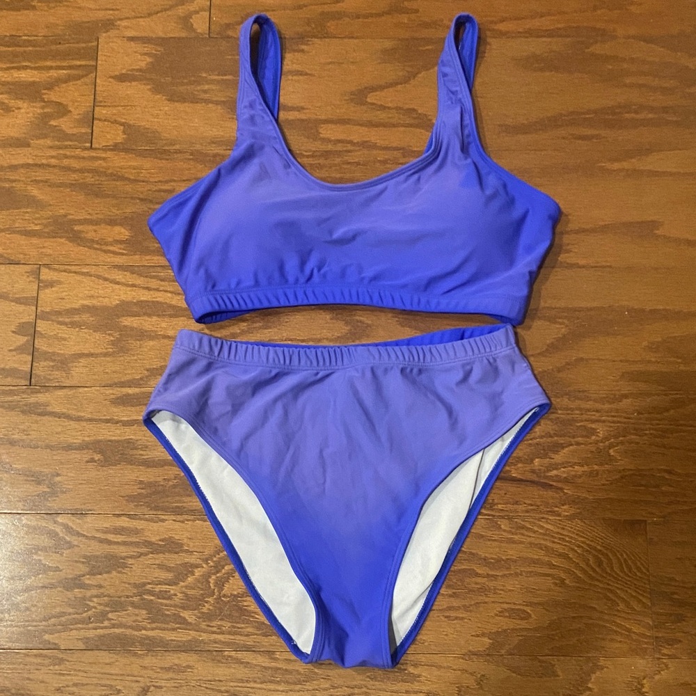 🧡 Women’s two piece swimsuit